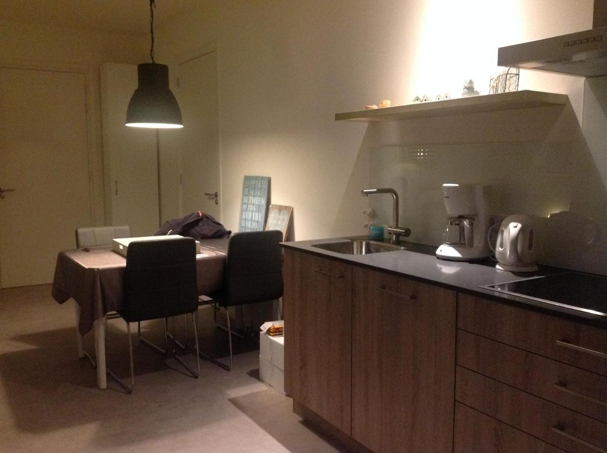 Hendrikhof Appartement 3 'Het Gebint' Westkapelle Luaran gambar